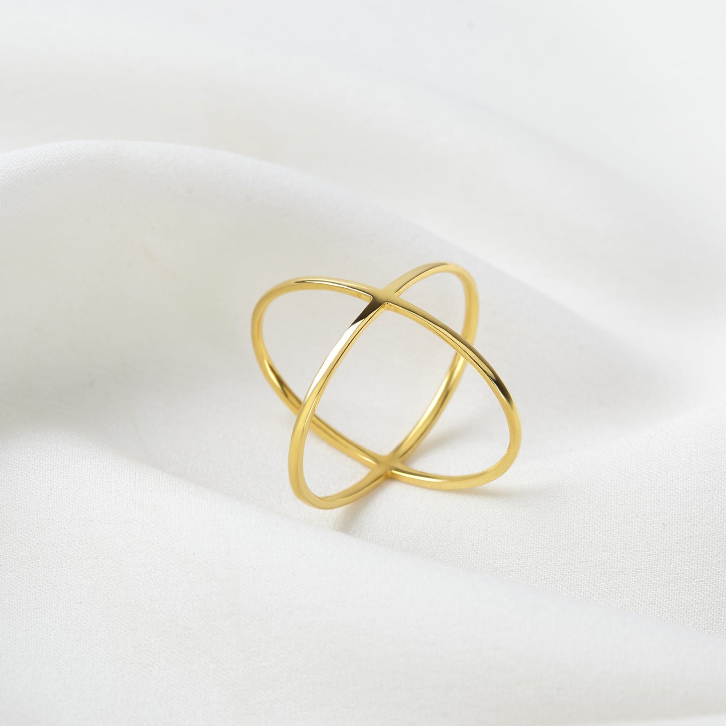 Crisscross Ring