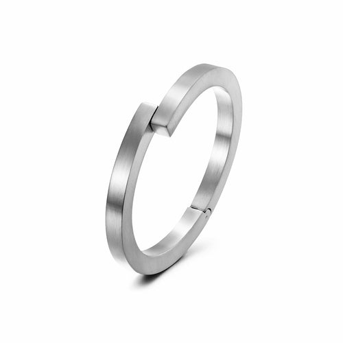 14k Gold Bangle Bracelet